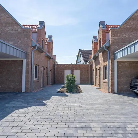 Strandhaus 2 Feriehus