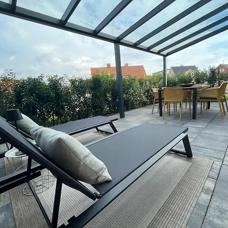 Strandhaus 2 Feriehus