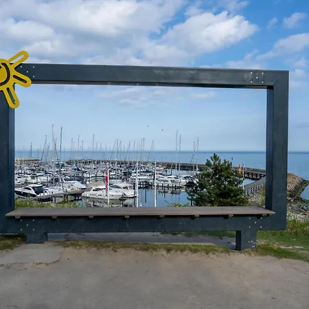 Strandhaus 2 Feriehus *